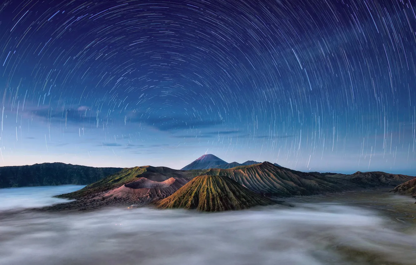 Photo wallpaper the sky, stars, morning, Indonesia, the cycle, Java, volcanic complex-the Caldera TenGer, active volcano Bromo