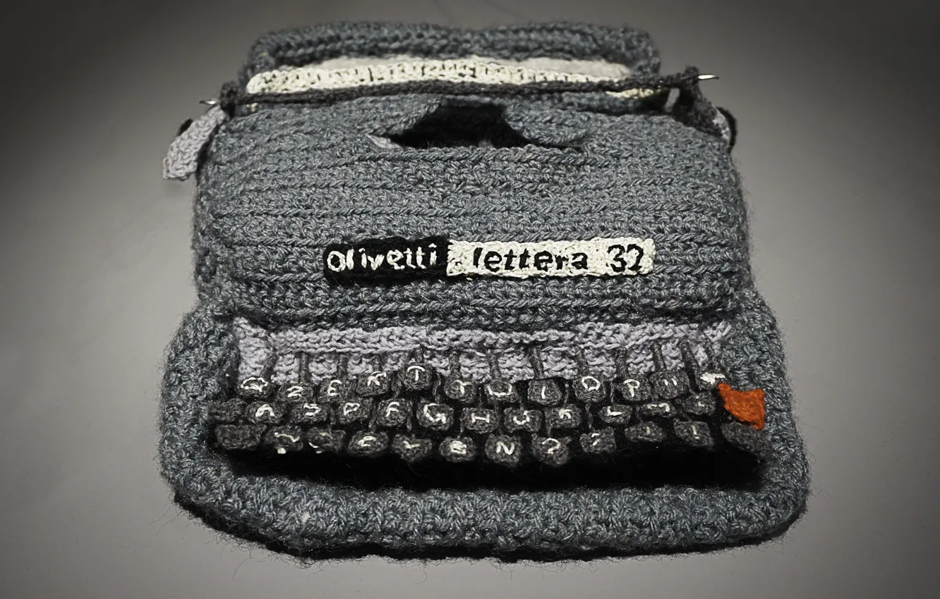 Photo wallpaper Milano, typewriter, Triennial, Olivetti Lettera 32, Museum of design. Lucia Biagi