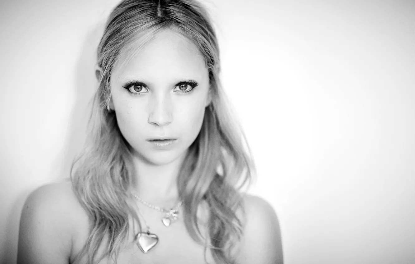 Photo wallpaper photoshoot, Juno Temple, magazine i-D