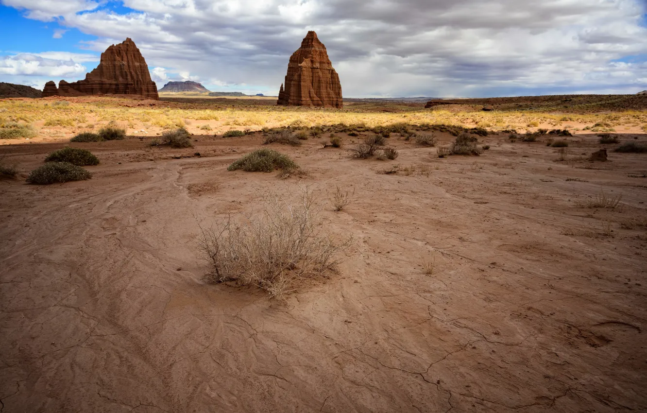 Photo wallpaper desert, Capitol Reef National Park, Temples, Cathedral Valley