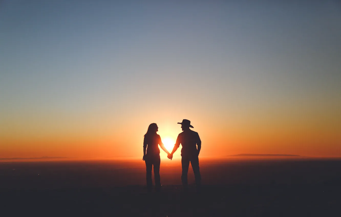Photo wallpaper sky, woman, sunset, mountains, clouds, man, couple, silhouette
