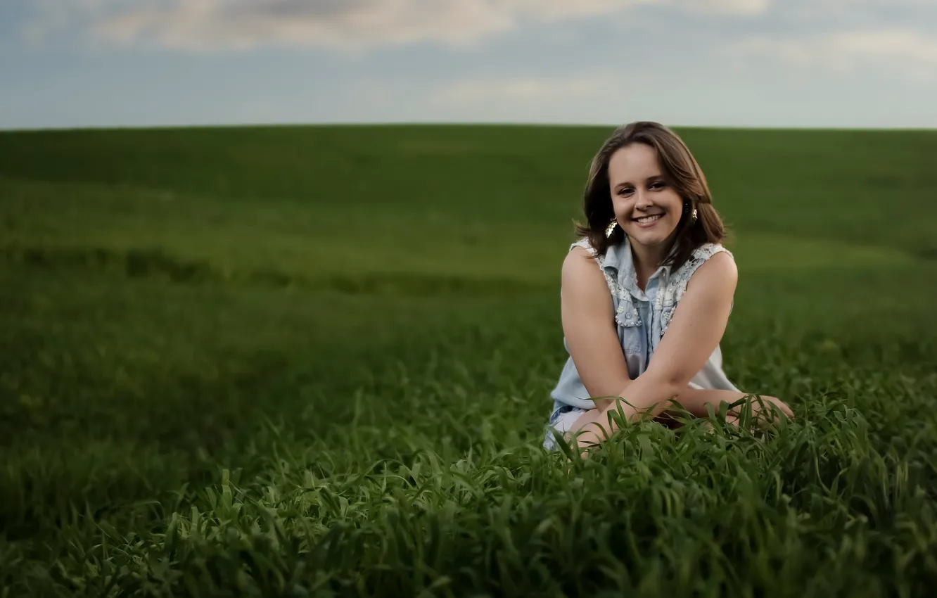 Photo wallpaper field, smile, mood