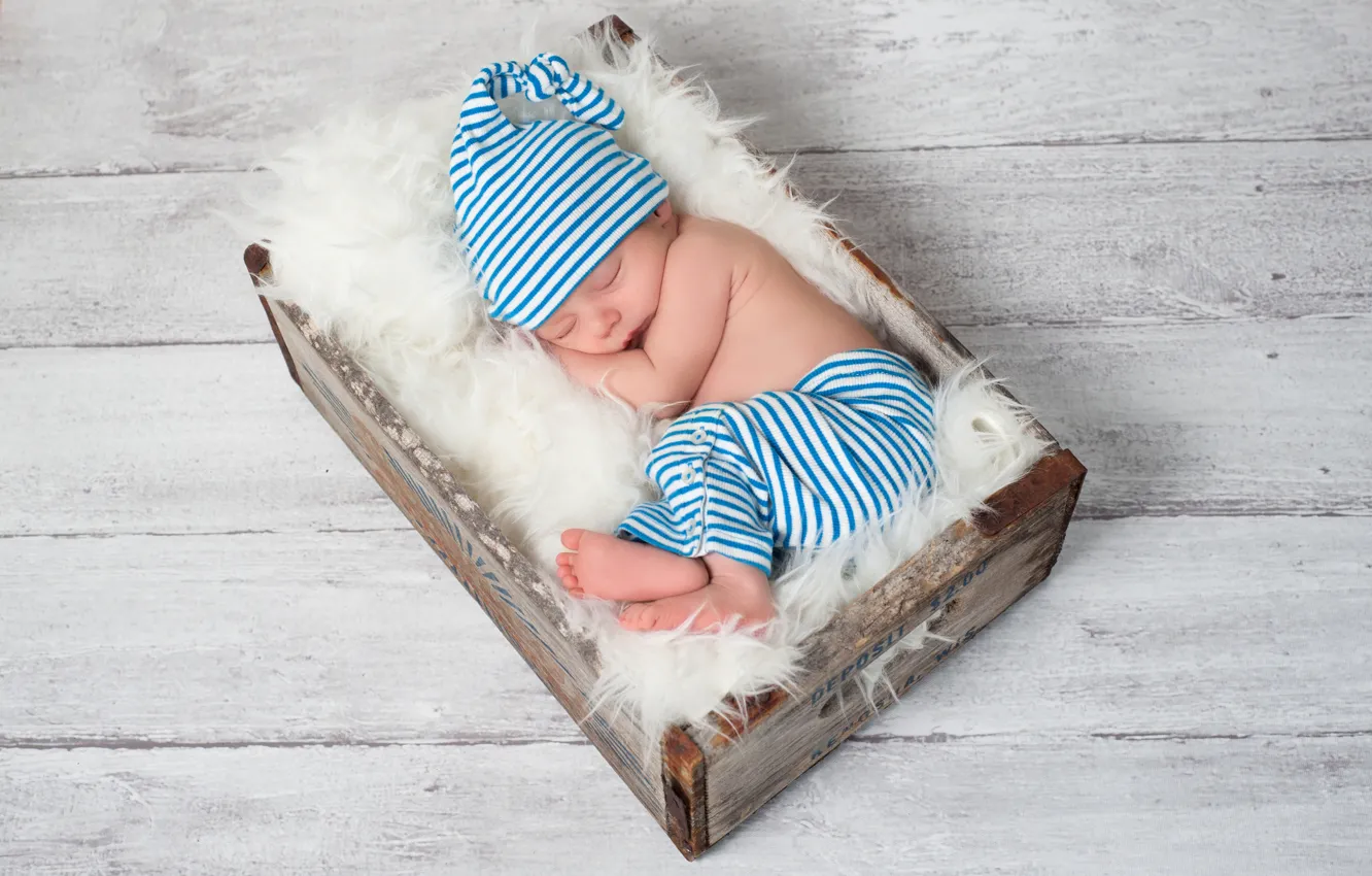 Photo wallpaper sleep, boy, sleeping, fur, wood, cap, baby, pants