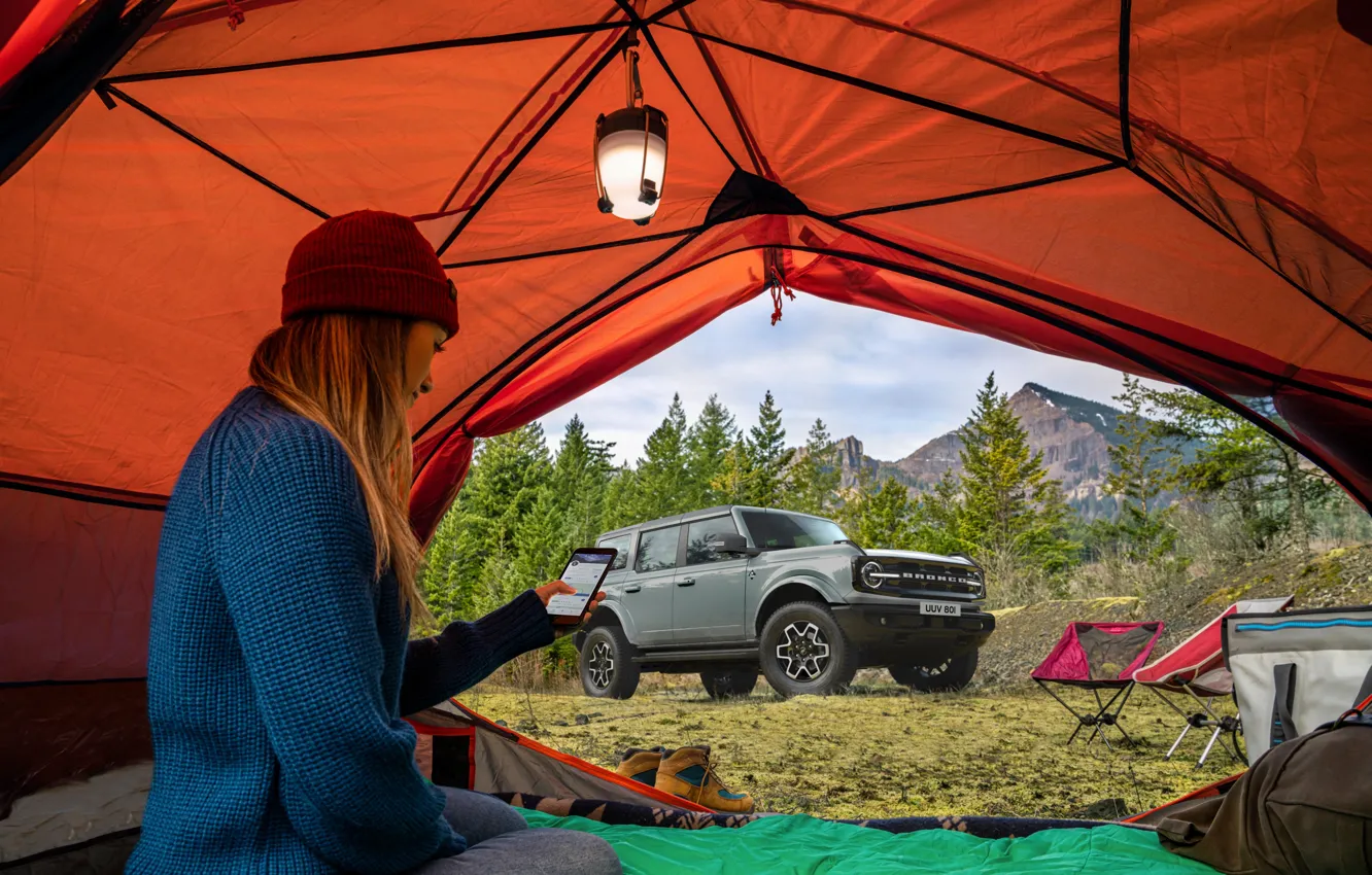 Photo wallpaper Ford, Girl, Tent, SUV, Smartphone, Ford Bronco, 2022