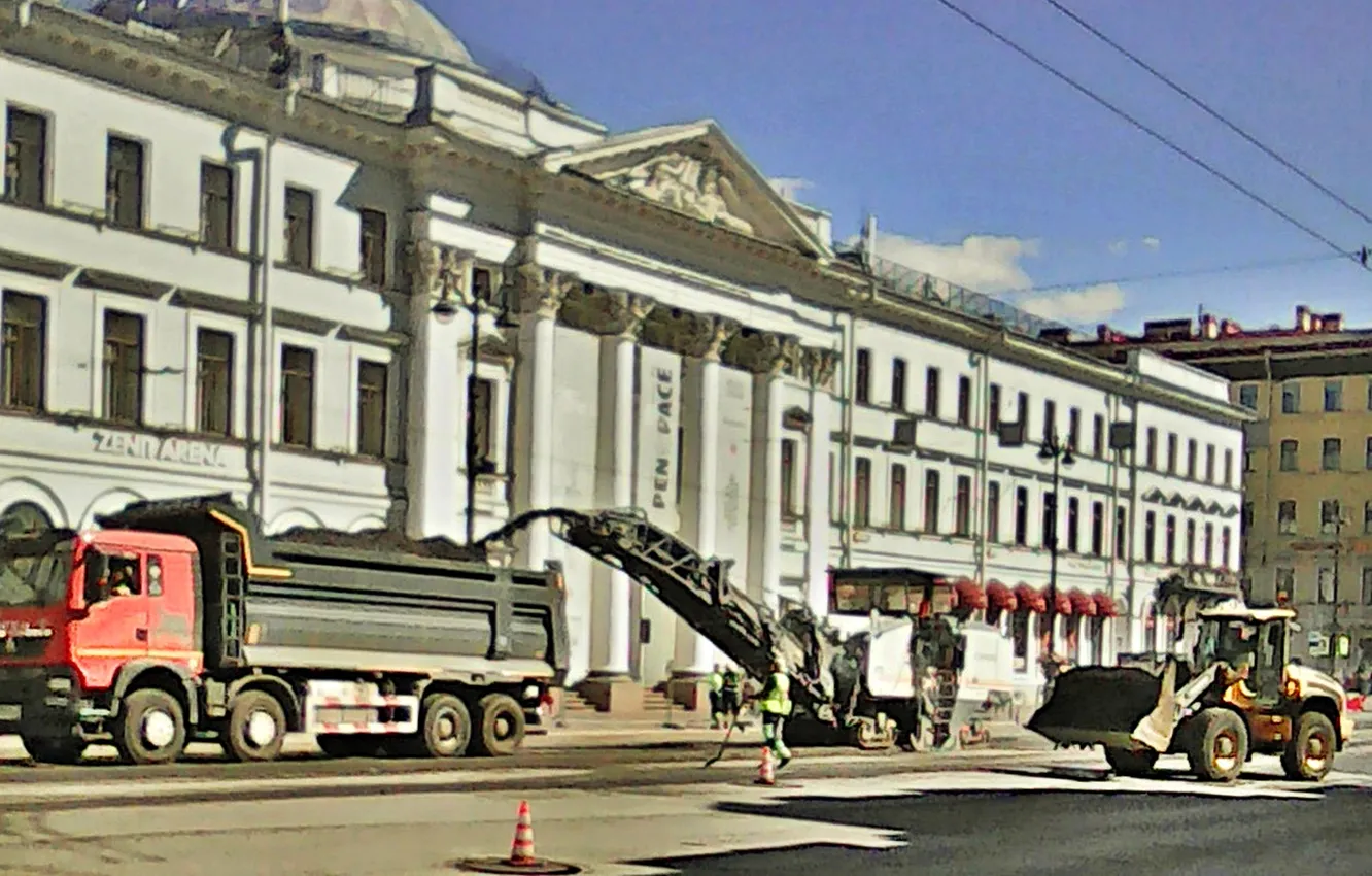 Photo wallpaper Nevsky Prospekt, Saint Petersburg, Laying asphalt, the city
