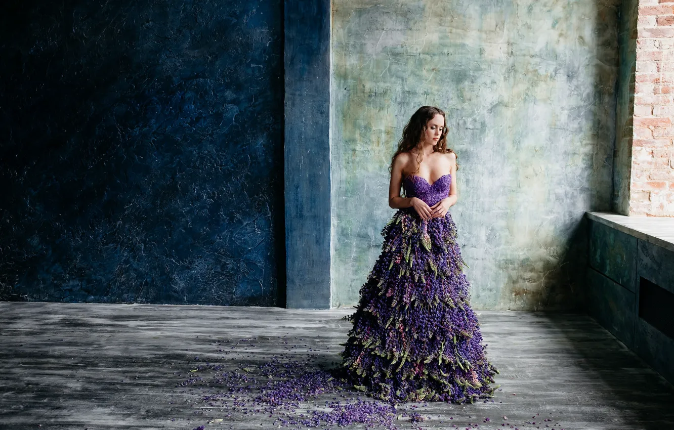 Photo wallpaper face, style, model, hair, dress, curls, the room