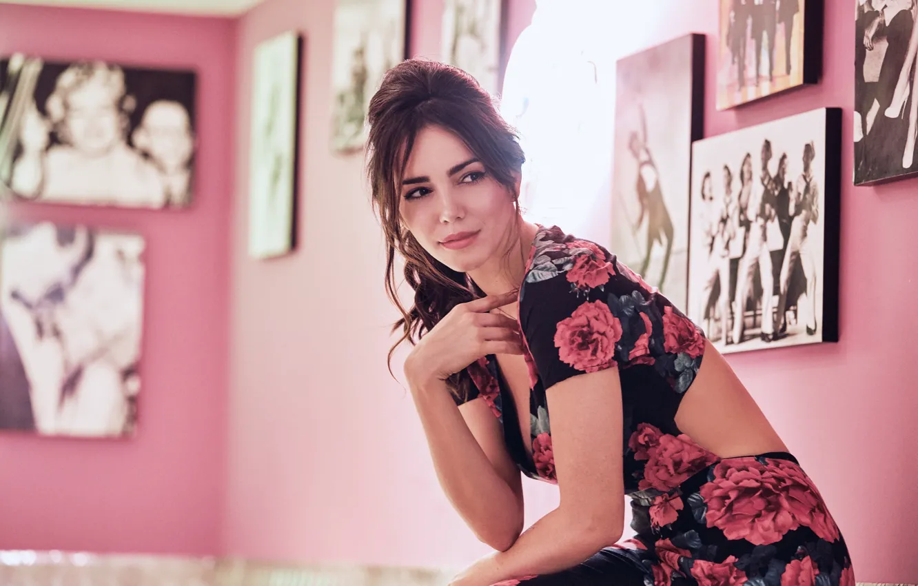 Photo wallpaper face, background, model, hair, beauty, Alejandra Villafañe