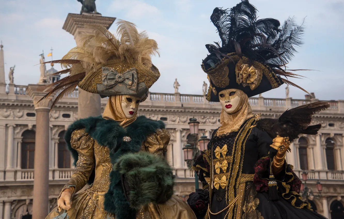 Photo wallpaper Italy, Venice, carnival, costumes, 2015