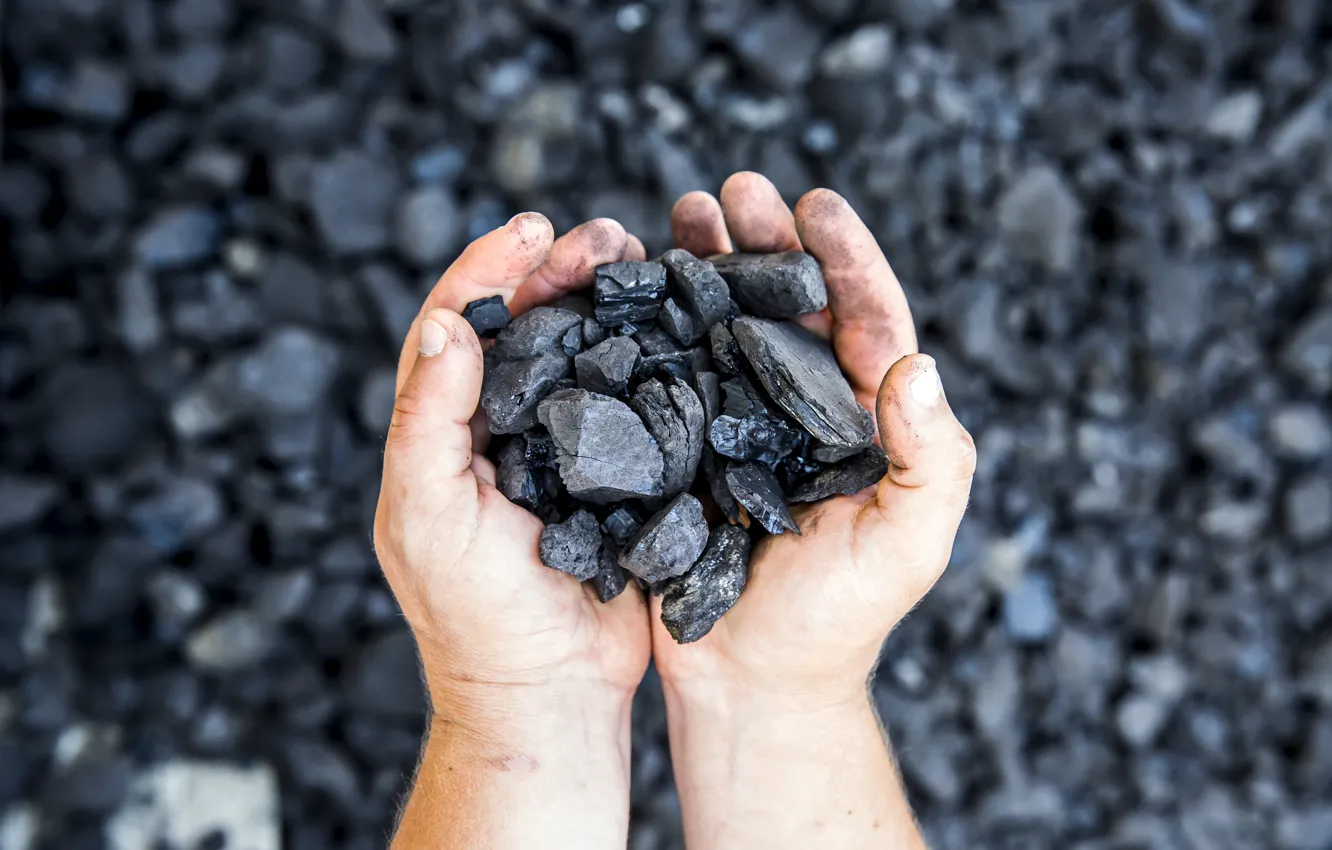Photo wallpaper black, carbon, hands, solid fuel