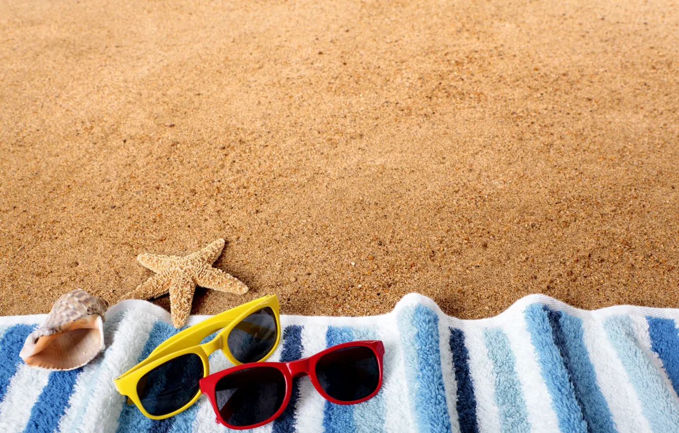 Photo wallpaper sand, sea, beach, stay, blanket, glasses, starfish