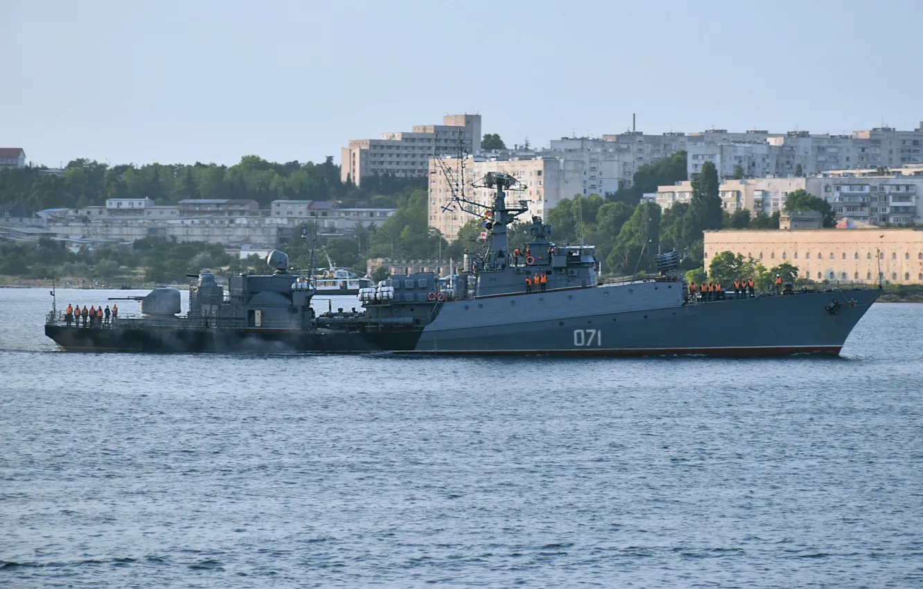 Photo wallpaper ship, anti-submarine, small, Sevastopol, Suzdalets