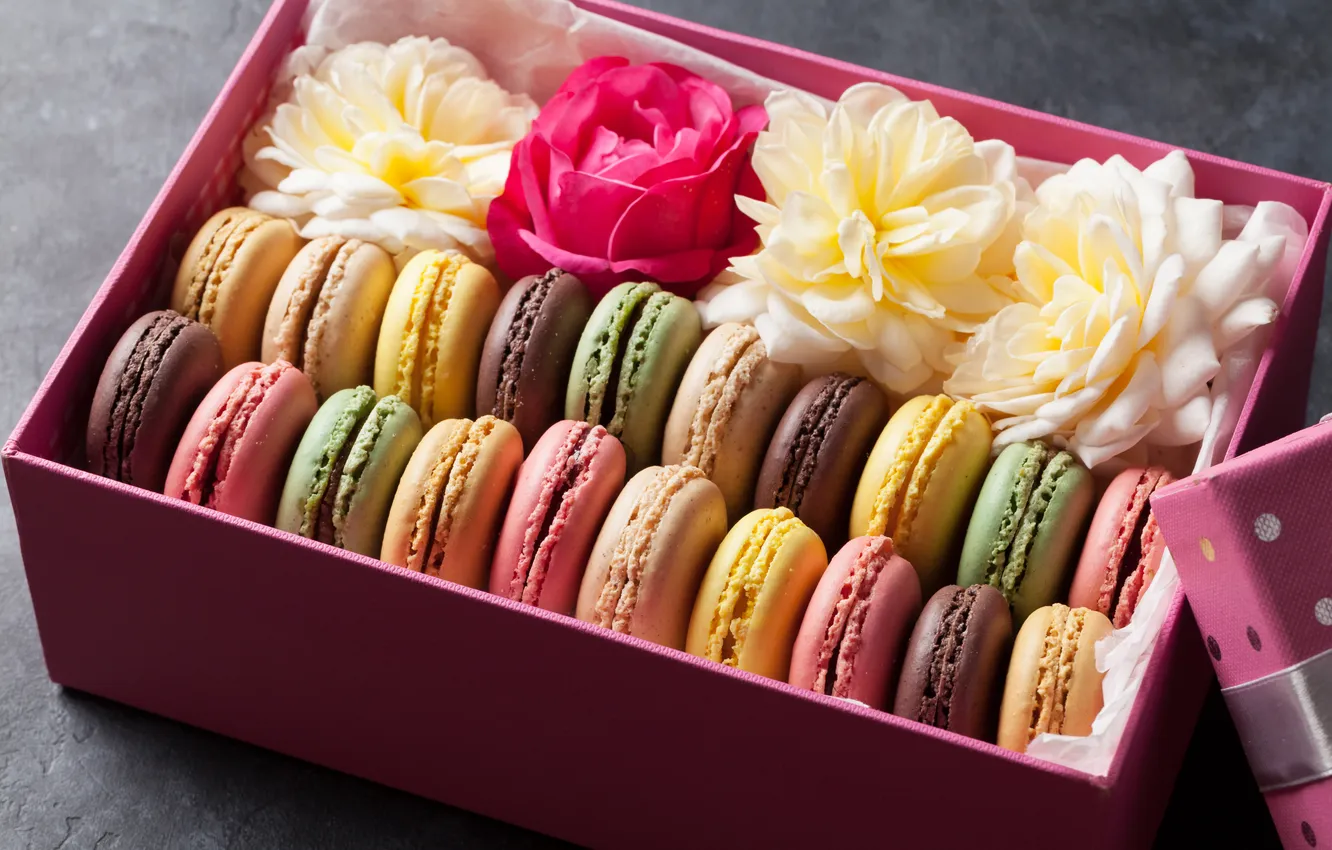 Photo wallpaper flowers, gift, colorful, wood, pink, flowers, macarons, gift box