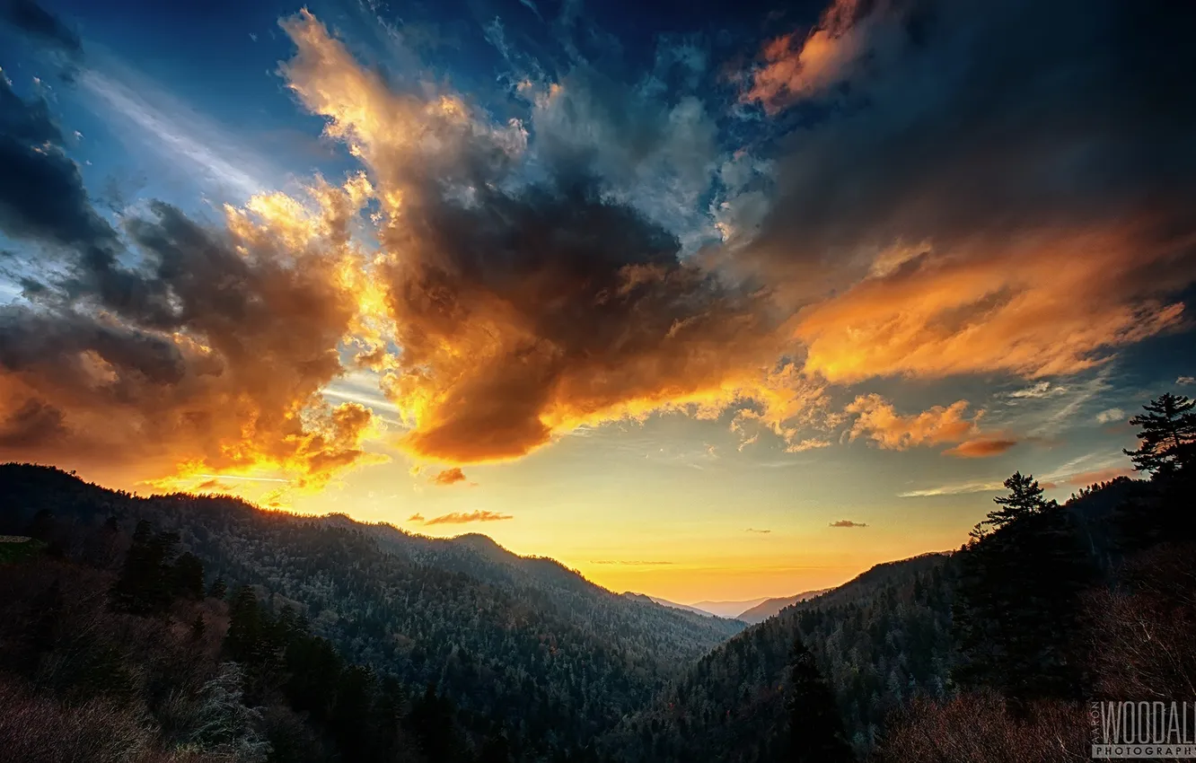 Photo wallpaper the sky, clouds, sunset, mountains, dal, photographer, Aaron Woodall