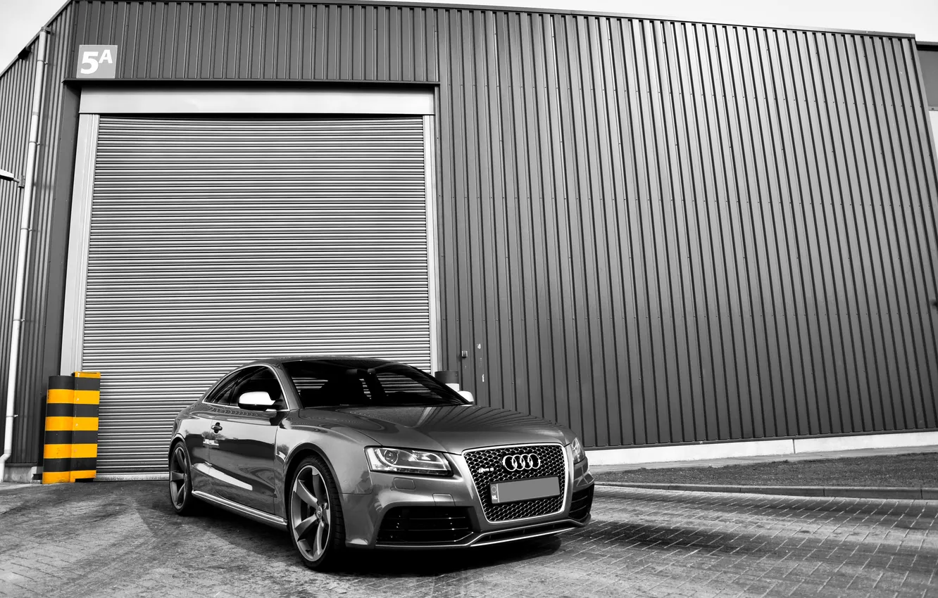 Photo wallpaper Audi, garage, hangar, RS5