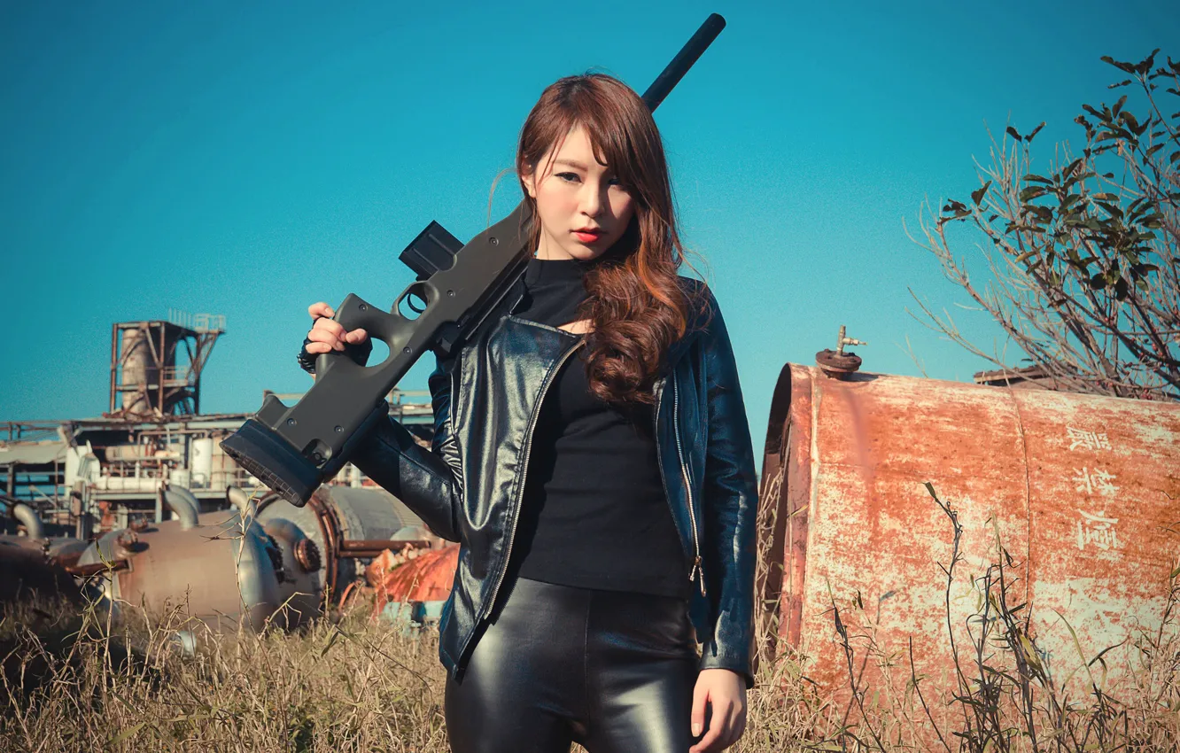 Photo wallpaper look, face, style, background, Asian, rifle