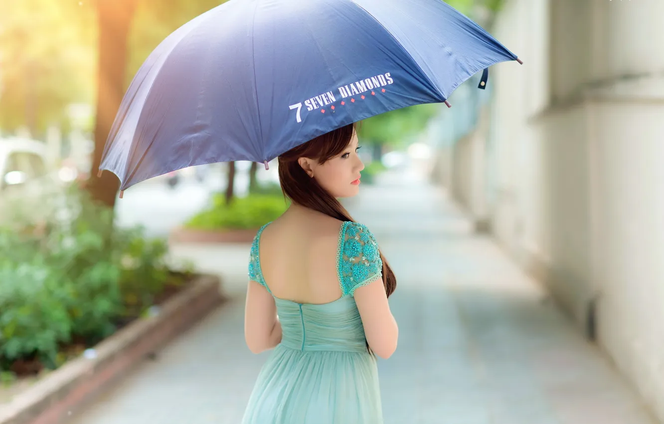 Photo wallpaper girl, street, umbrella