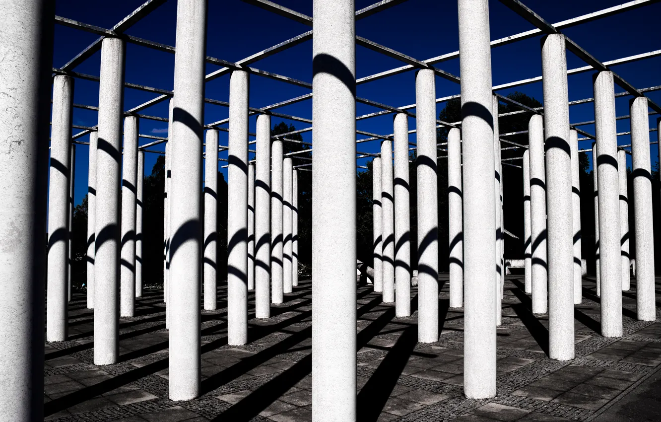 Photo wallpaper sky, park, spring, shadows, marble, pillars, formation
