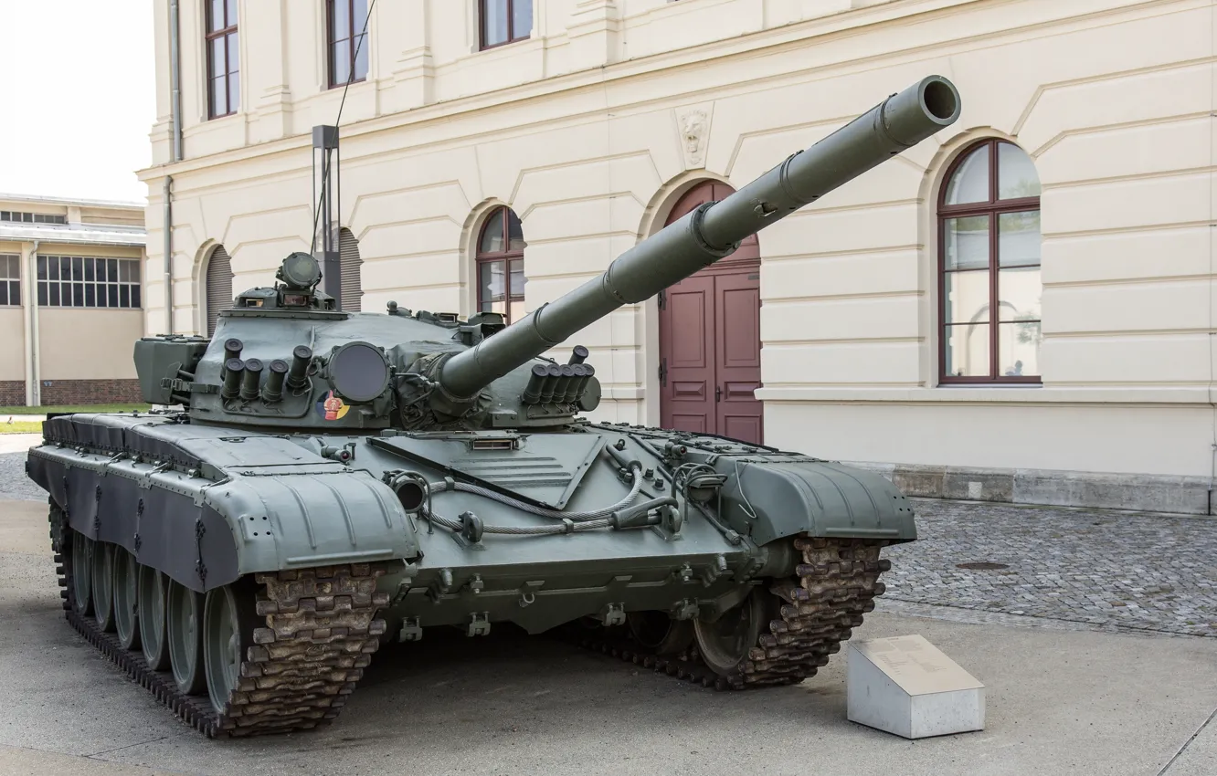 Photo wallpaper tank, combat, main, THE T-72M