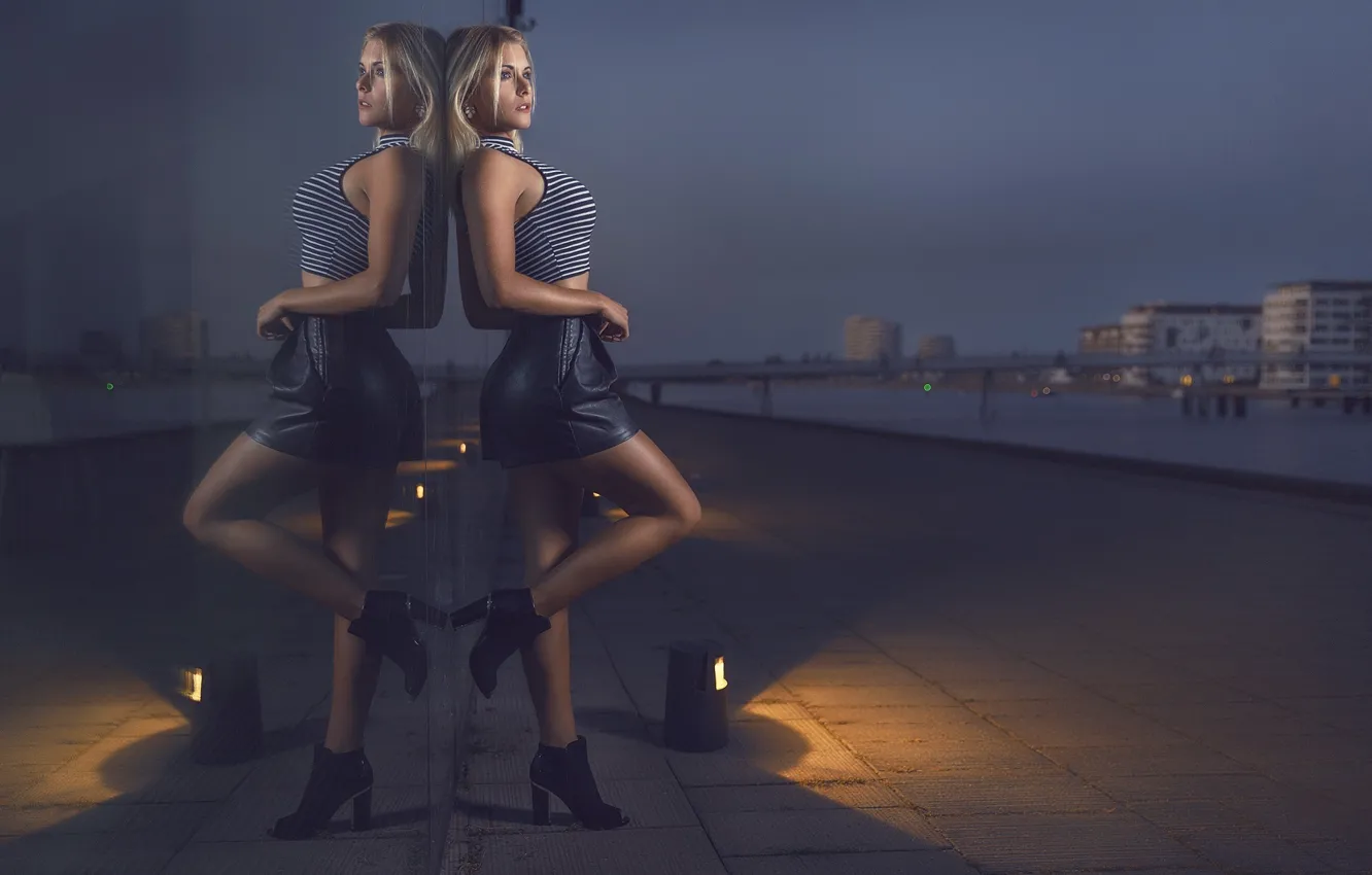 Photo wallpaper girl, skirt, Mike, blonde, girl, legs, model, Nathan Photography