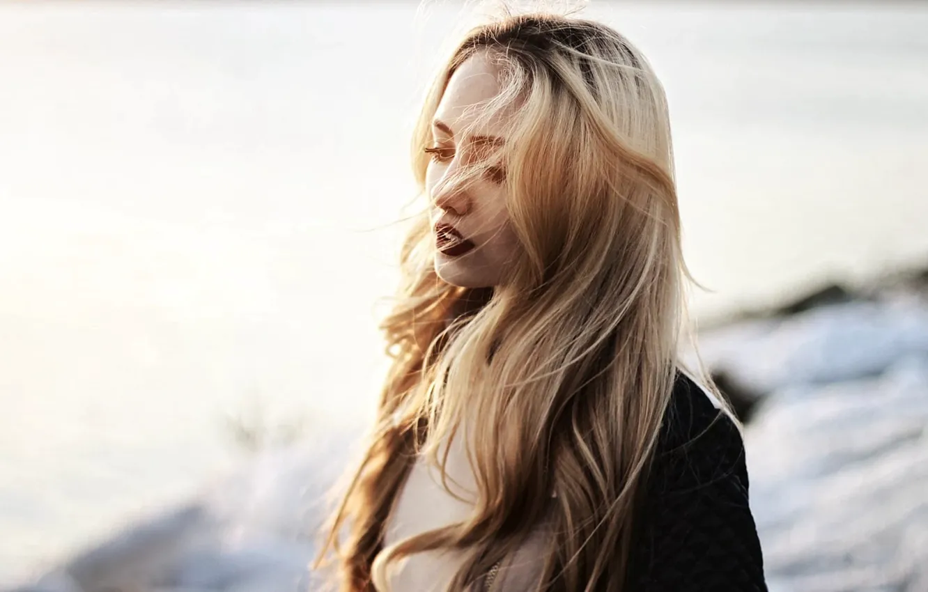 Photo wallpaper girl, light, face, hair, hairstyle, blonde, Ivan Katush, Ivan Coil