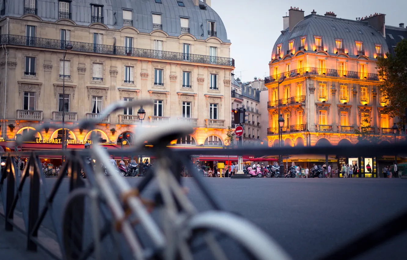 Photo wallpaper bike, the city, France, Paris, building, home, the evening, fence
