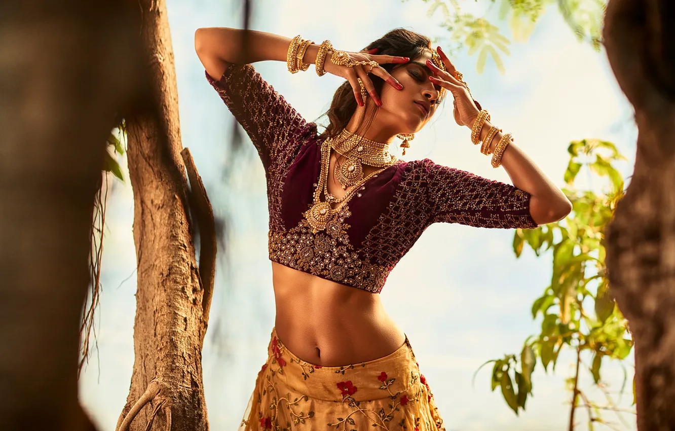 Photo wallpaper girl, fashion, beautiful, figure, model, pretty, beauty, brunette