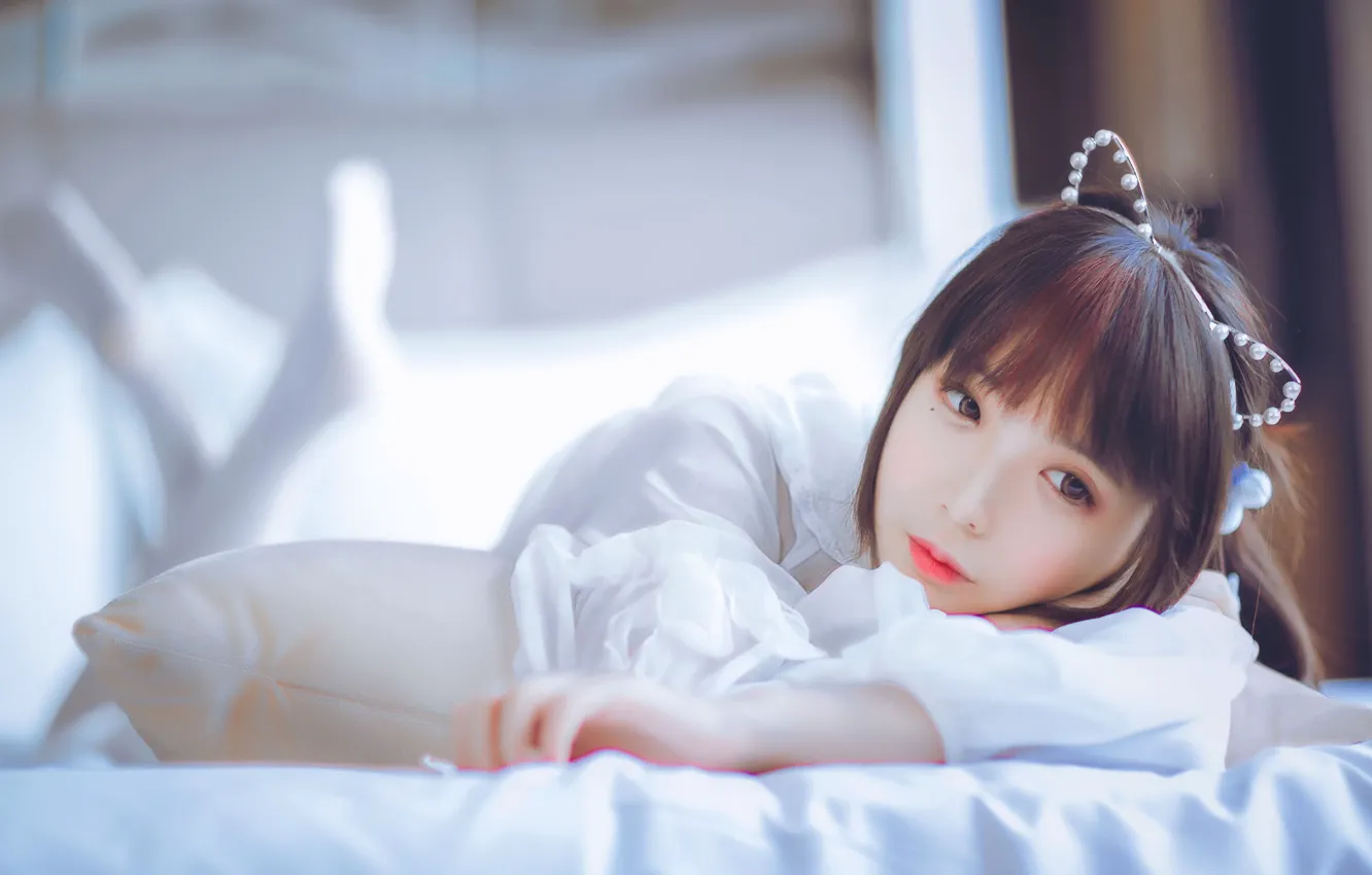 Photo wallpaper girl, pillow, Asian, cosplay, lying in bed