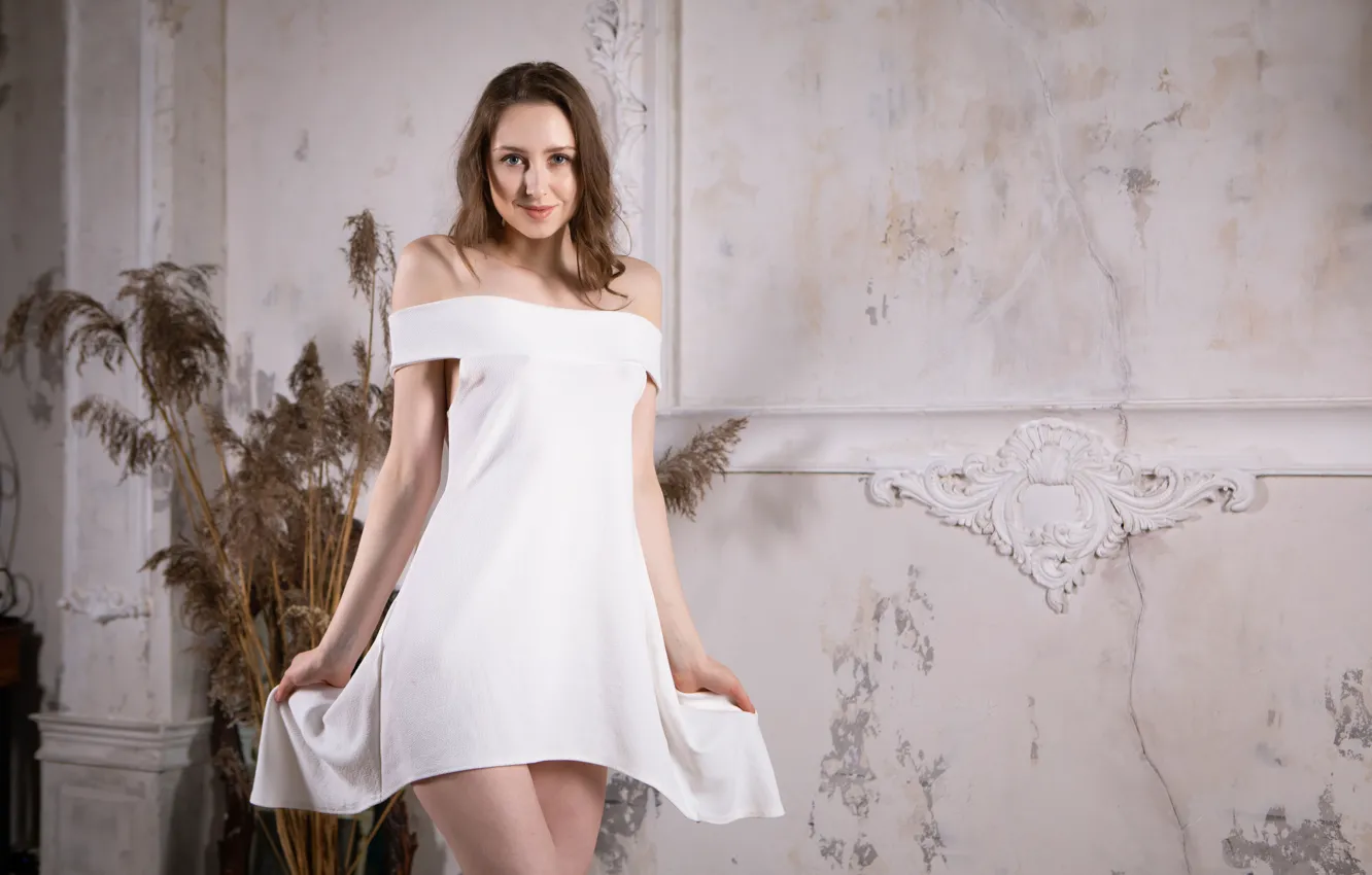 Photo wallpaper smile, model, pose, white dress, Ginger Frost, Don't Cha Wish