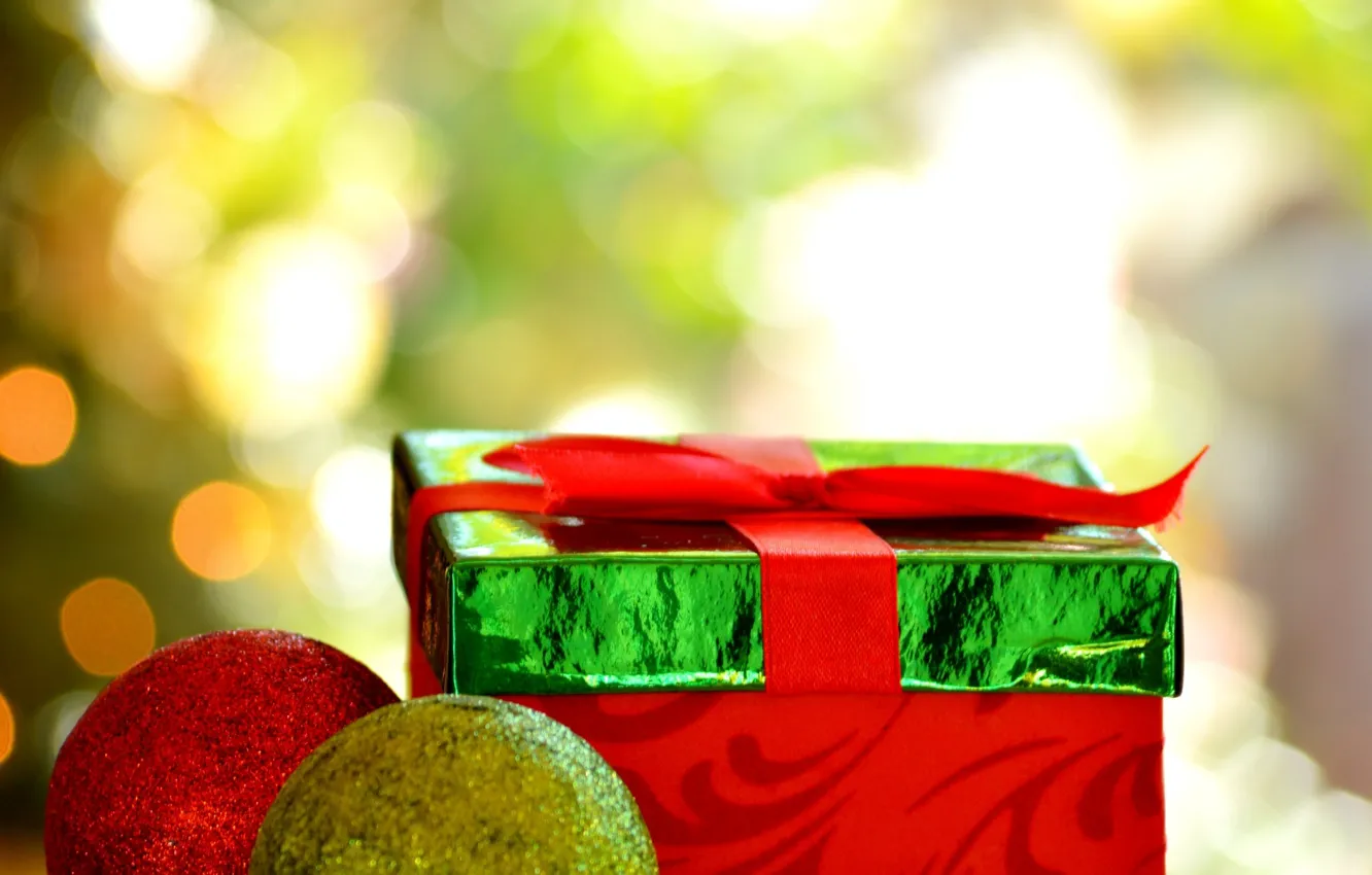 Photo wallpaper red, green, background, holiday, gift, balls, Wallpaper, new year