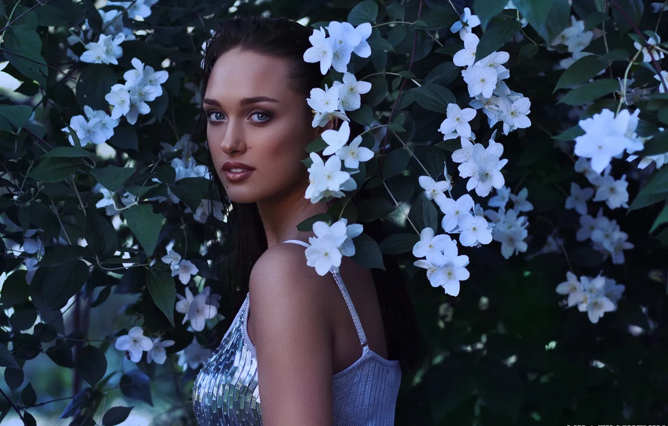 Photo wallpaper summer, girl, flowers, makeup