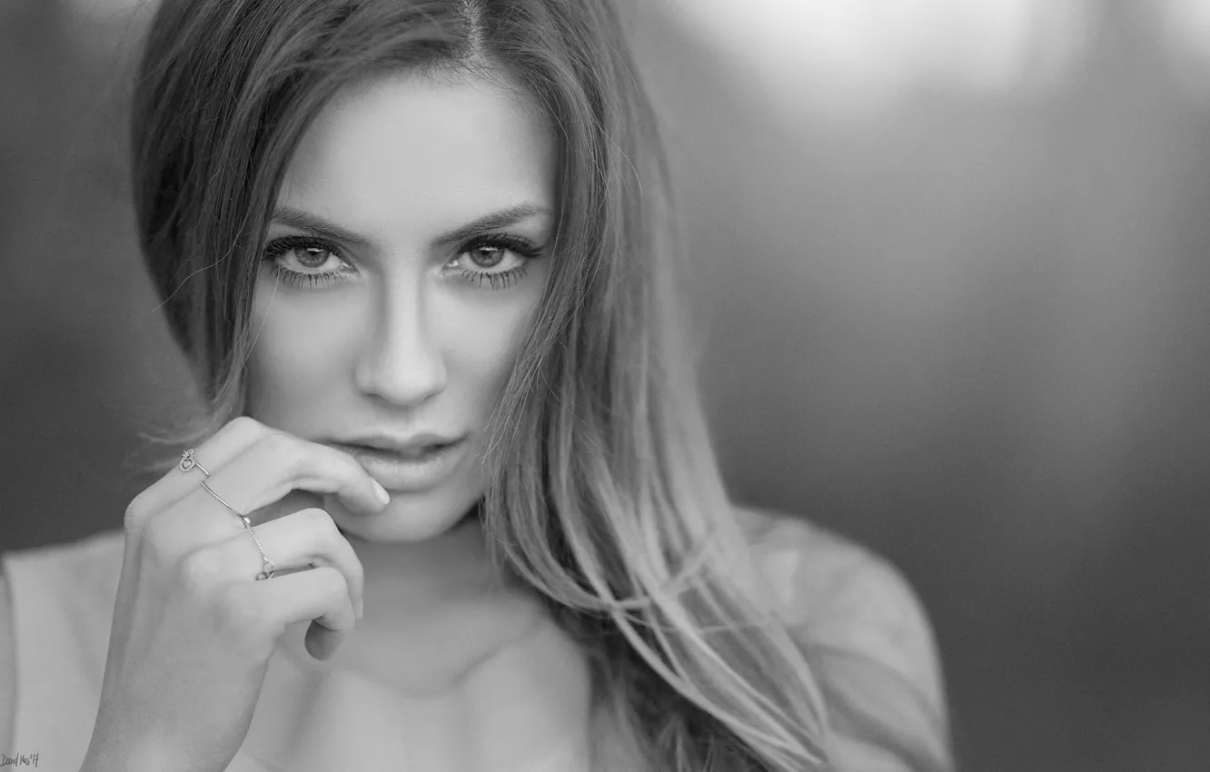 Photo wallpaper look, girl, face, background, model, portrait, hands, makeup