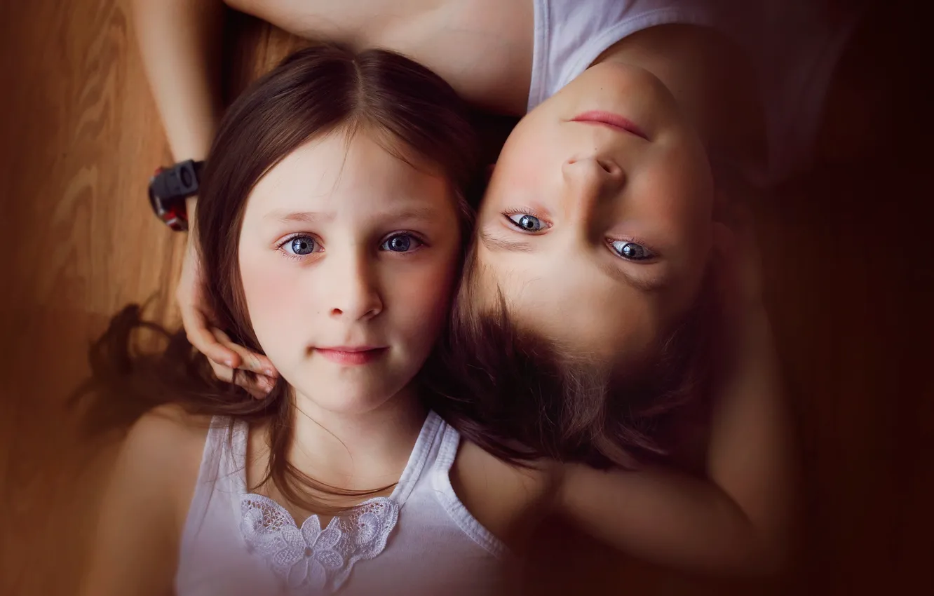 Photo wallpaper children, boy, girl, brothers, sisters, family photo