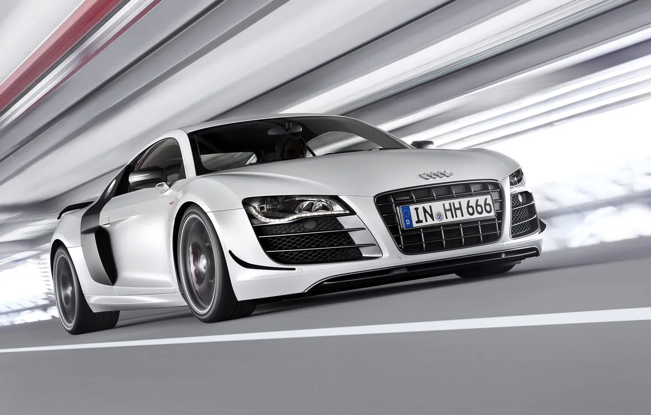 Photo wallpaper machine, Audi