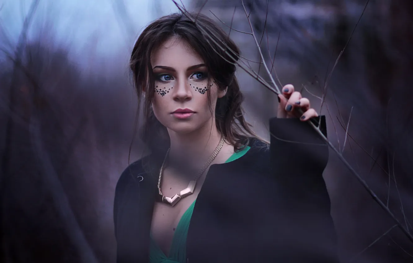 Photo wallpaper girl, branches, necklace, makeup, brunette, bokeh