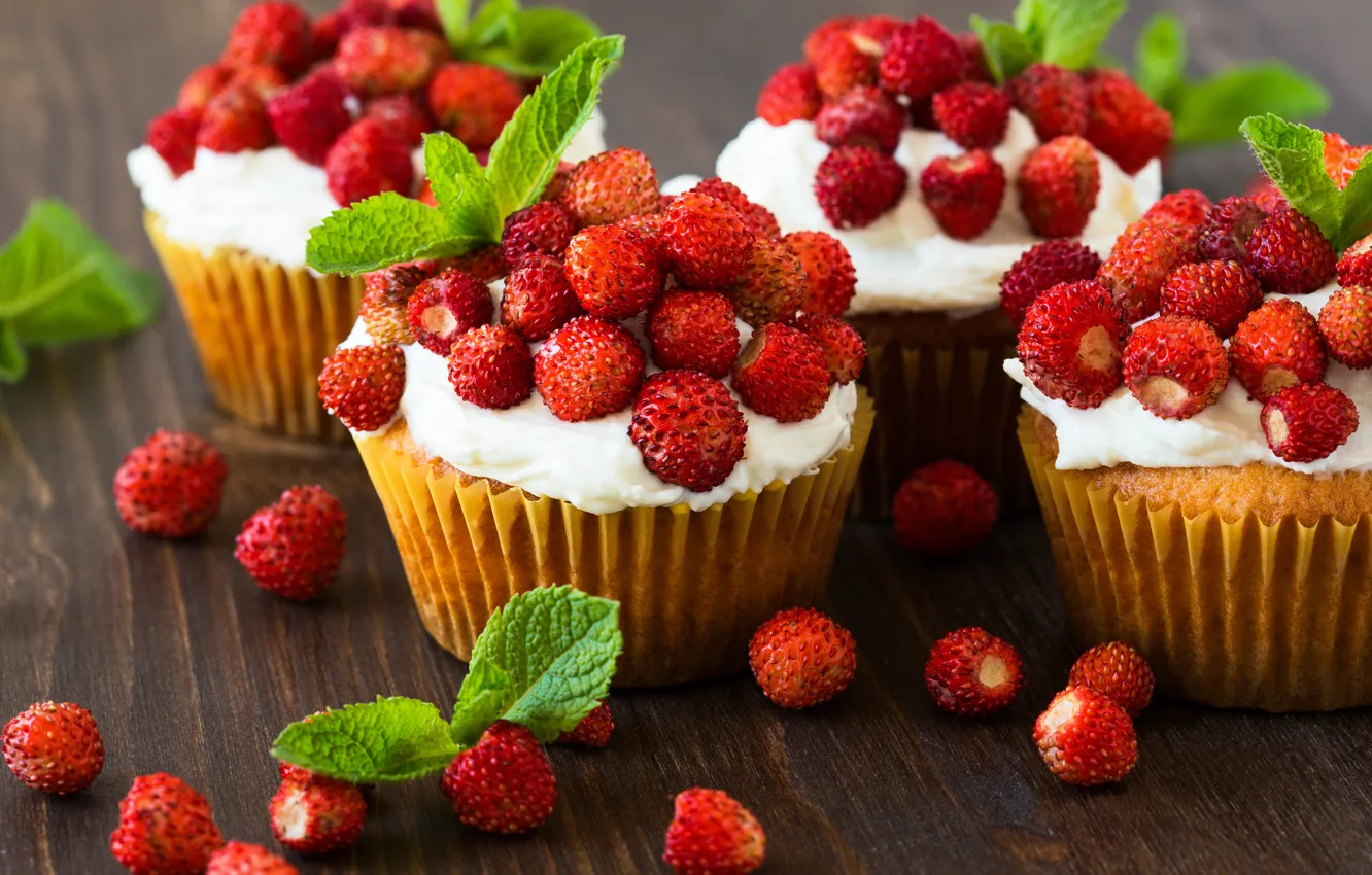 Photo wallpaper berries, strawberries, cake, dessert, sweet, sweet, cupcake, cupcake