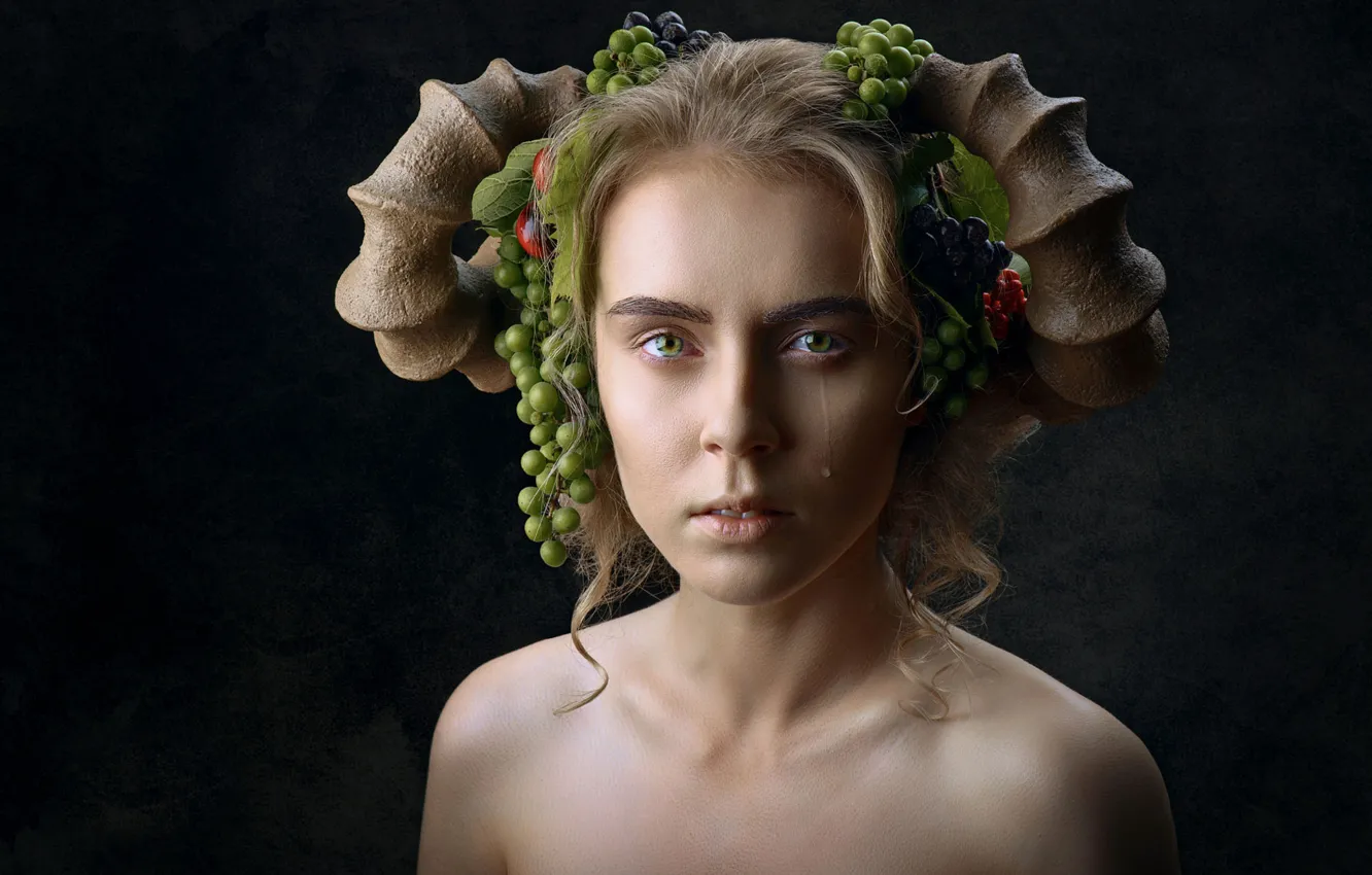 Photo wallpaper girl, emotion, Lena Korovashkina, Disillusion