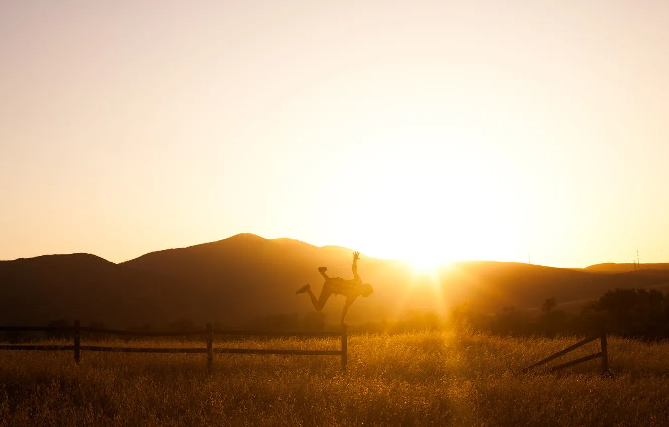 Photo wallpaper field, the sun, sunset, people