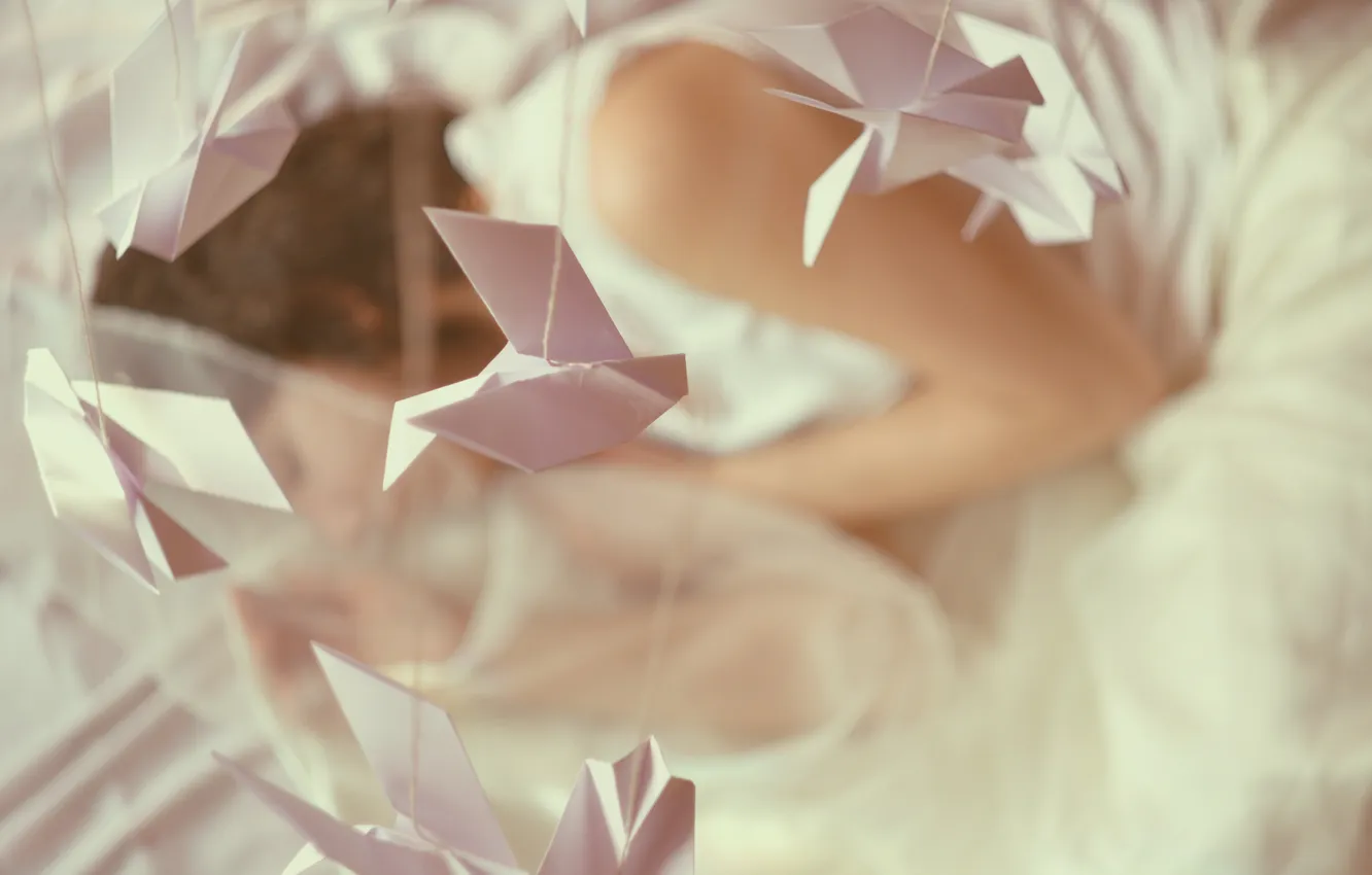 Photo wallpaper girl, paper, origami, rope