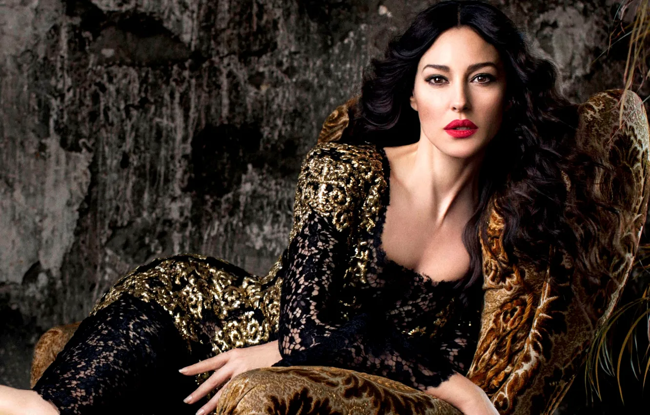 Photo wallpaper face, black, model, chair, makeup, figure, dress, actress