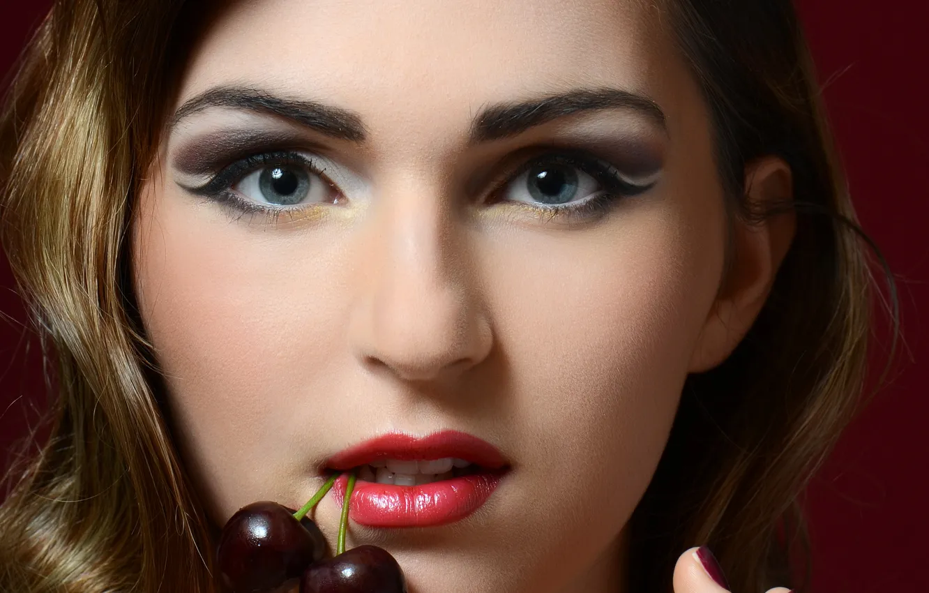Photo wallpaper girl, face, berries, hair, cherry