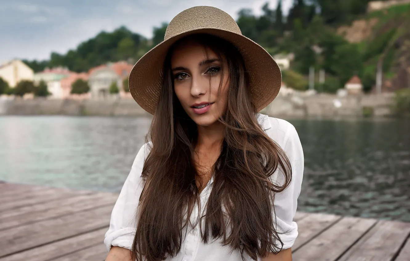 Photo wallpaper girl, hat, brown eyes, photo, photographer, model, lips, brunette