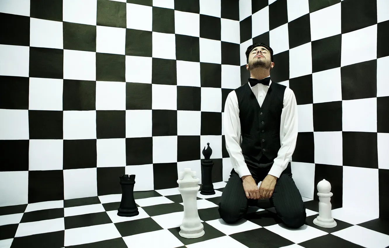 Photo wallpaper the situation, chess, male, madness