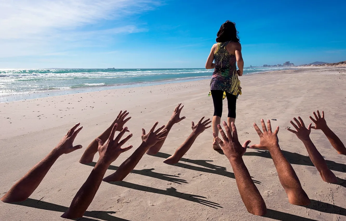 Photo wallpaper sea, girl, hands