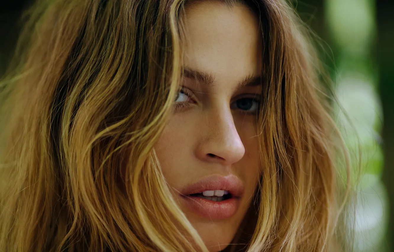 Photo wallpaper girl, face, portrait, lips