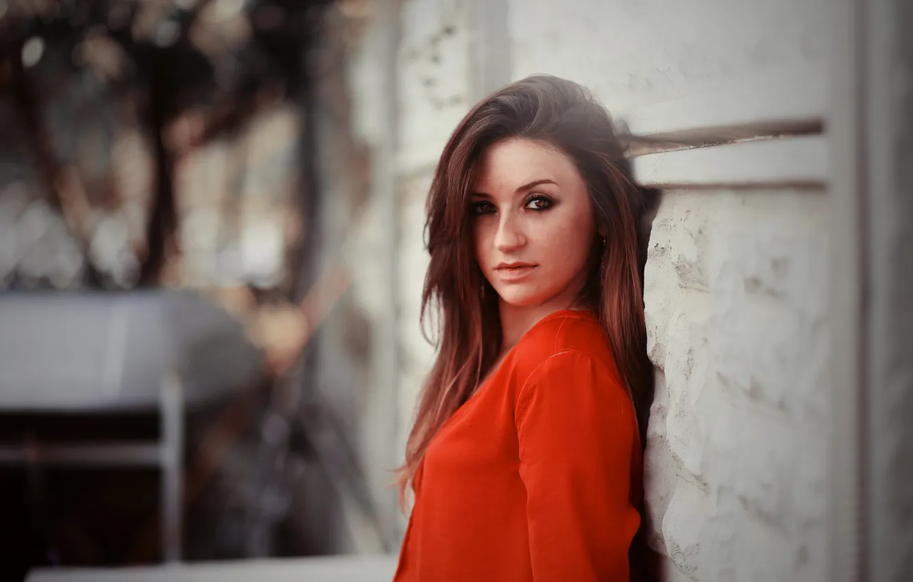 Photo wallpaper girl, pose, freckles, looks