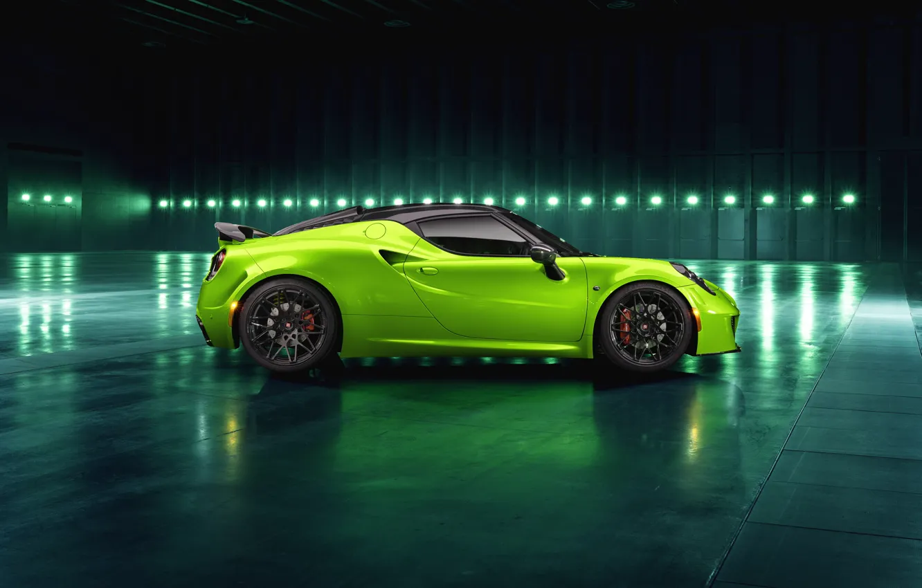 Photo wallpaper side view, 2018, Green Arrow, Centurion, Alfa Romeo 4C, Pogea Racing