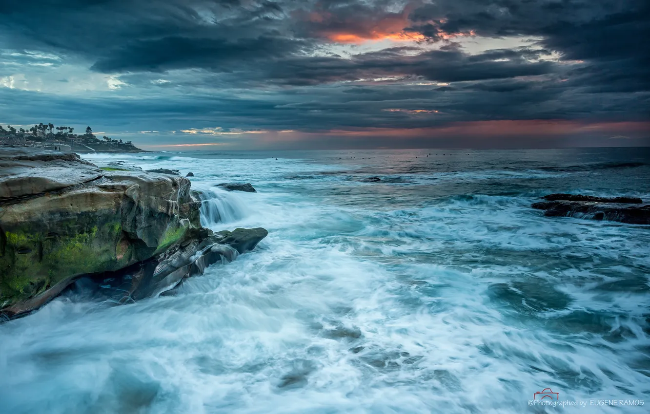Photo wallpaper sea, wave, the sky, clouds, storm, house, people, rocks