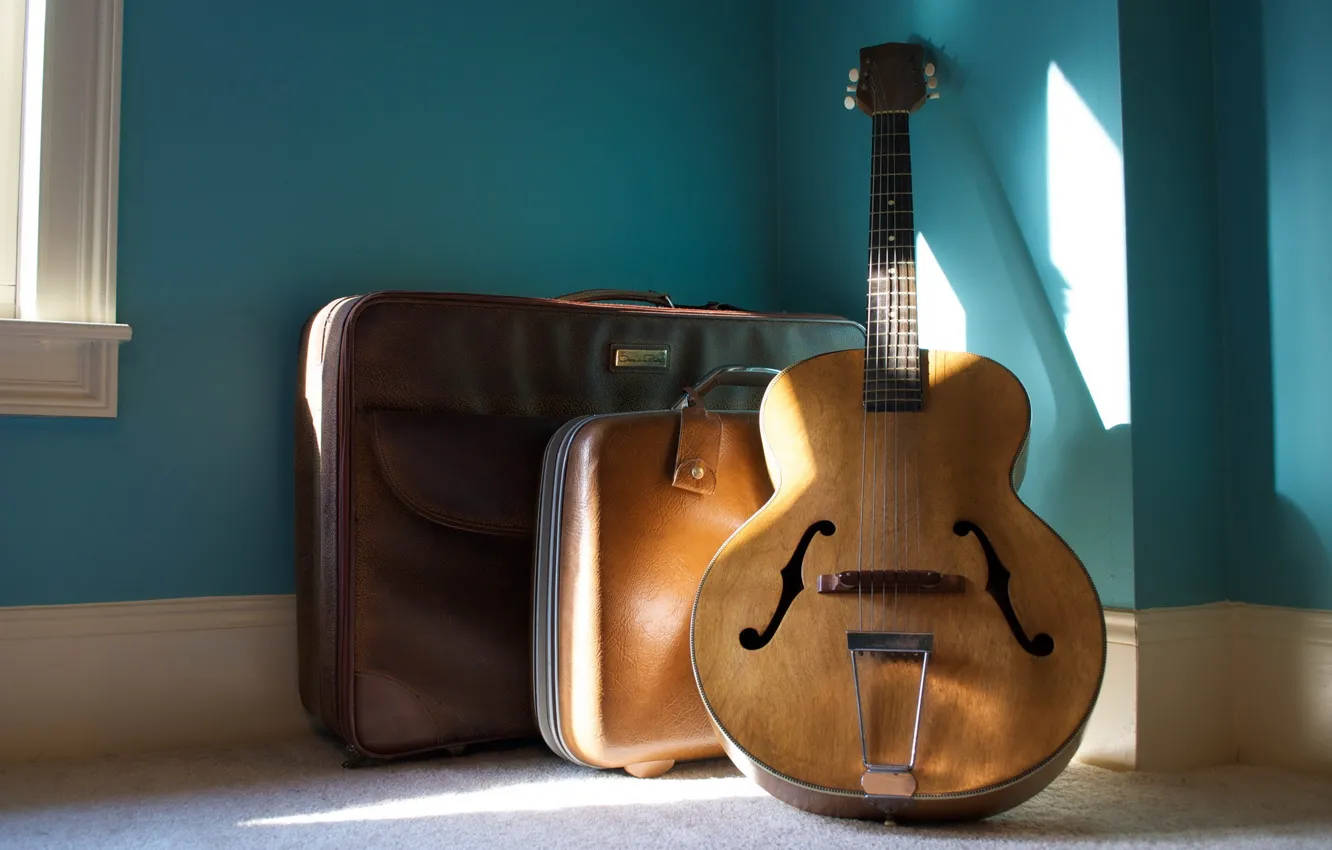 Photo wallpaper music, guitar, suitcase