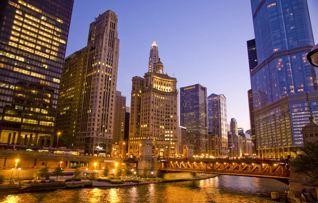 Photo wallpaper the city, river, skyscrapers, the evening, Chicago, USA, Chicago, Illinois