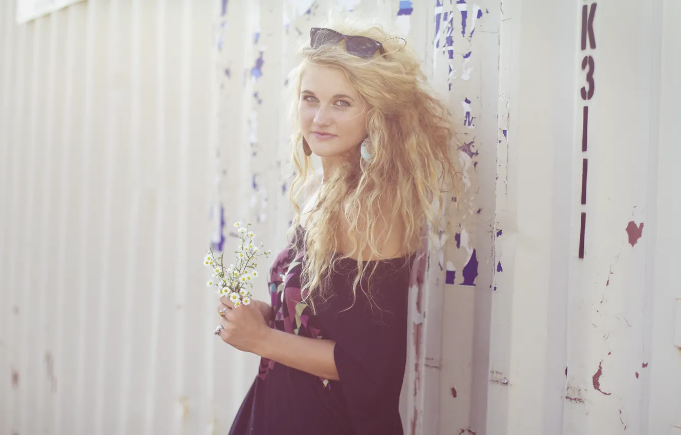 Photo wallpaper girl, wall, woman, flowers, model, blond, blonde, female